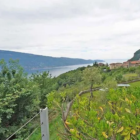In Tignale/gardasee 34617 Appartamento