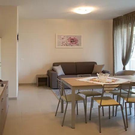 Appartamento In Tignale/gardasee 34617 Tignale